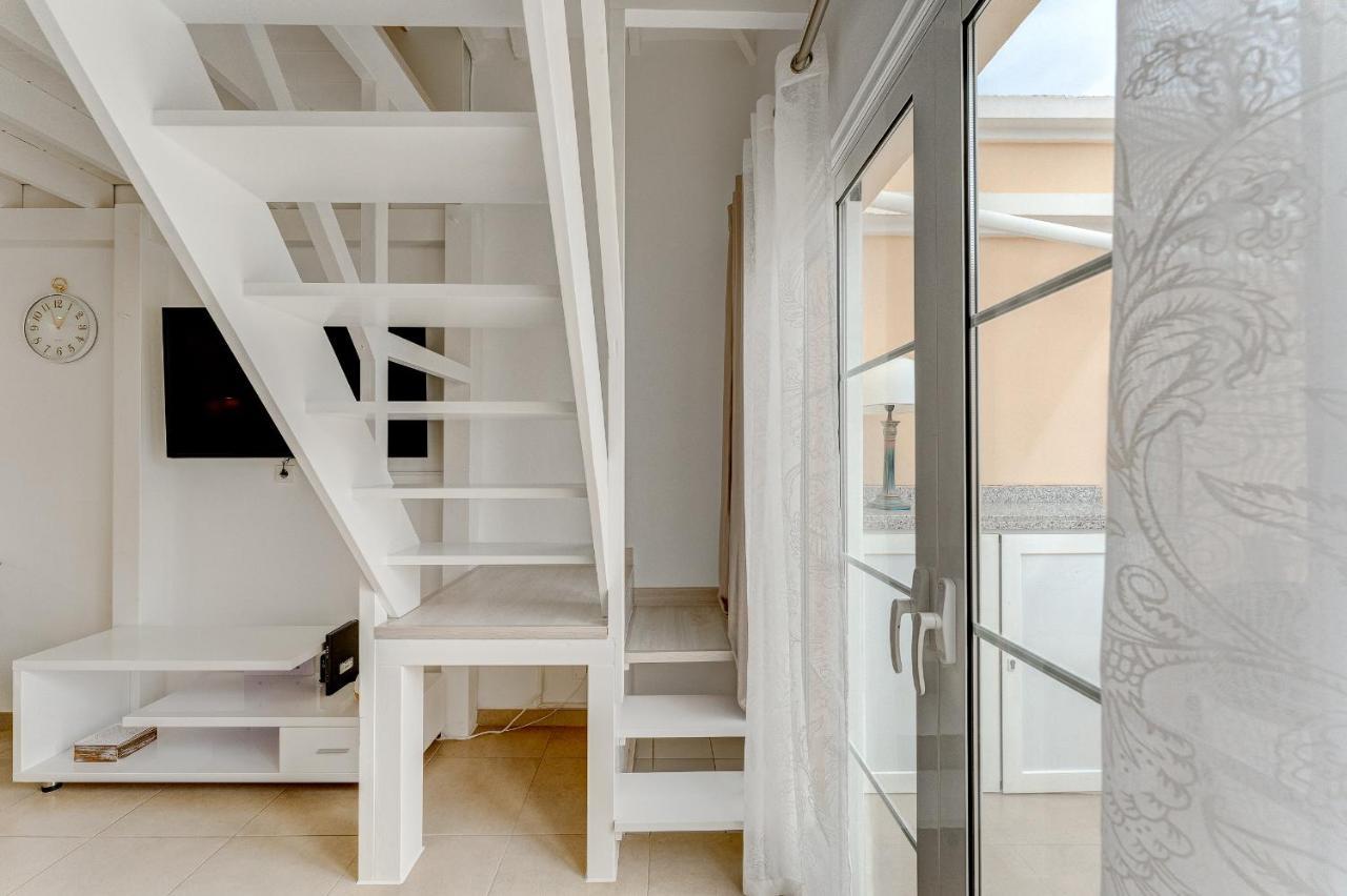 Yucca Park Apartment 阿德耶 外观 照片